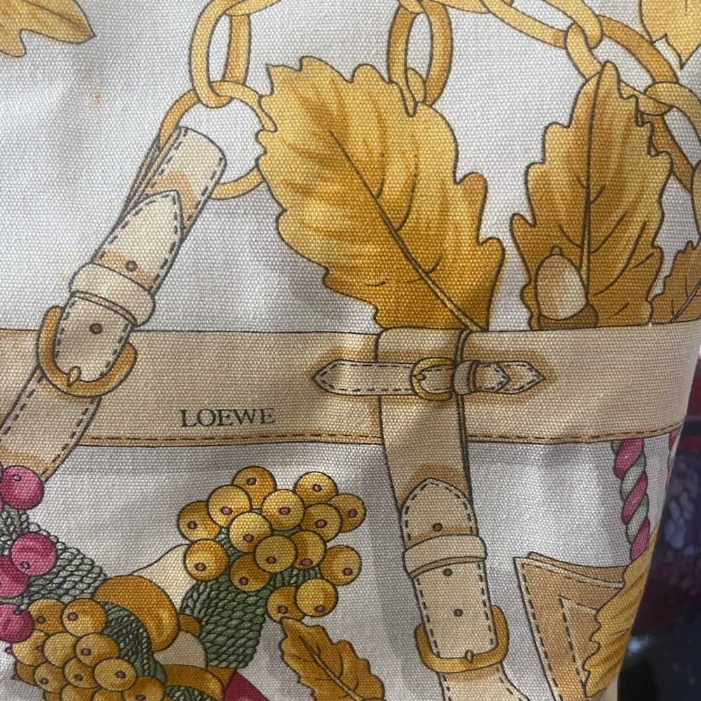 HOST PICK RARE LOEWE SHOULDER BAG - Picture 4 of 13